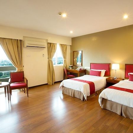 Alora Hotel Penang PENANG Bagian luar foto