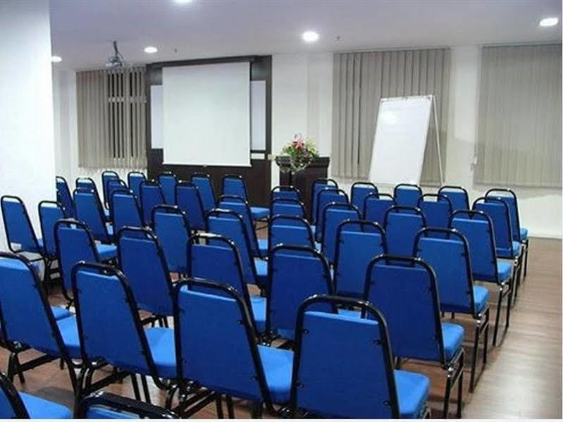 Alora Hotel Penang PENANG Bagian luar foto