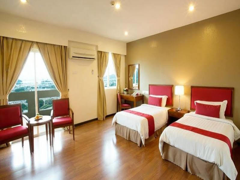 Alora Hotel Penang PENANG Bagian luar foto